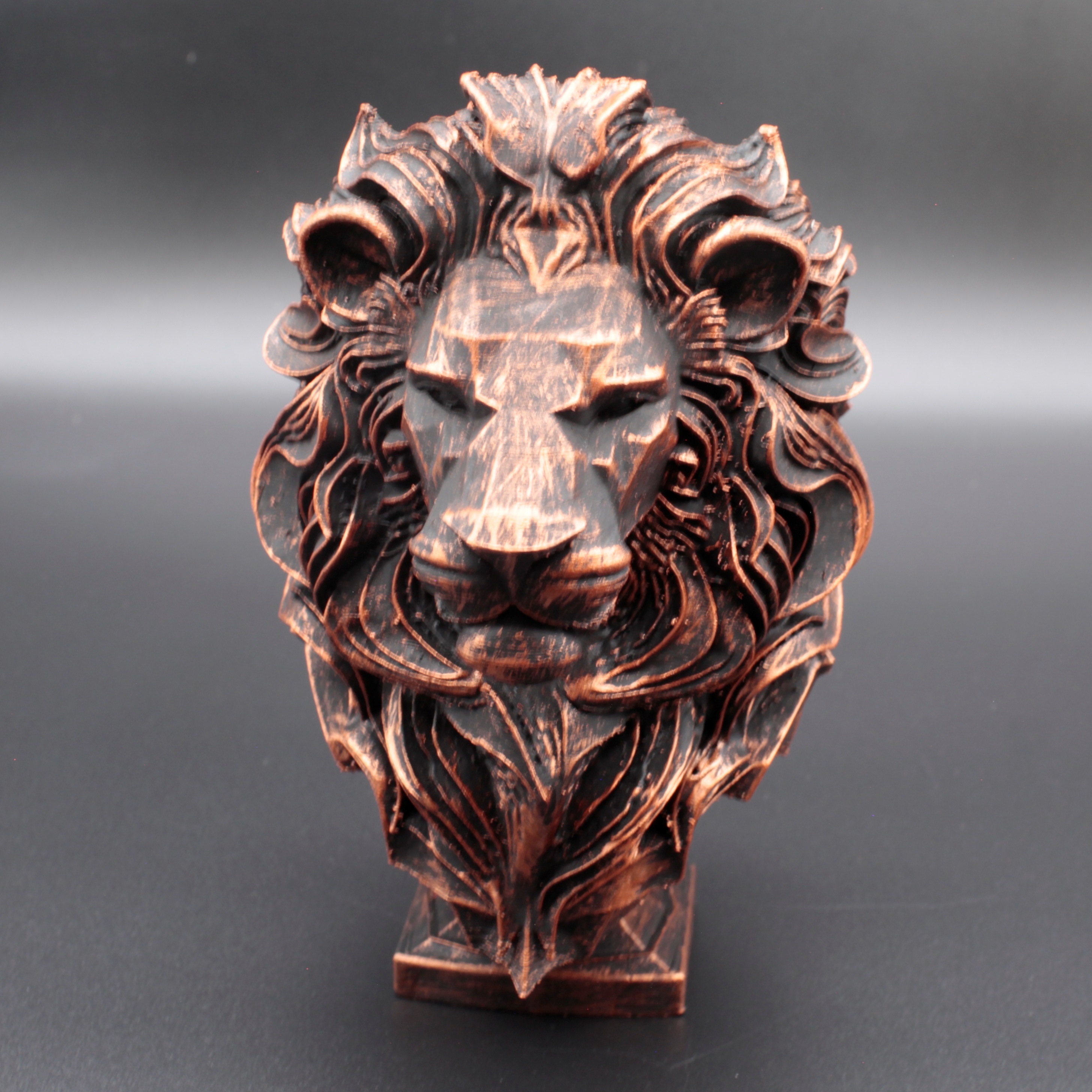 ASLAN BAŞI DEKORATİF FİGÜR